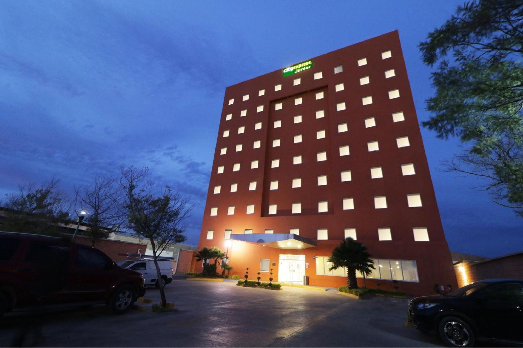 City Express Junior By Marriott San Luis Potosi Zona Industrial Exteriér fotografie